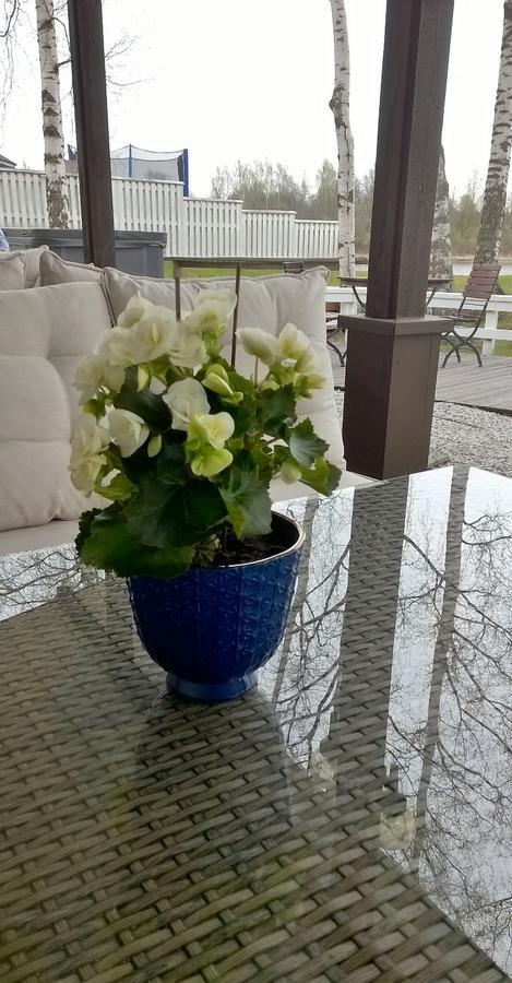 Rantakartano Hotel Pori Bagian luar foto