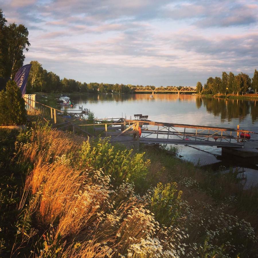 Rantakartano Hotel Pori Bagian luar foto